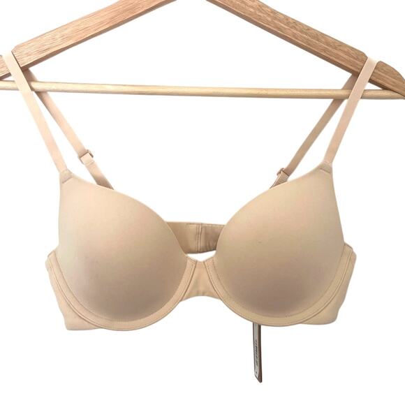 SKIMS Other - New Skims Fits Everybody T-shirt Bra 36A Sand